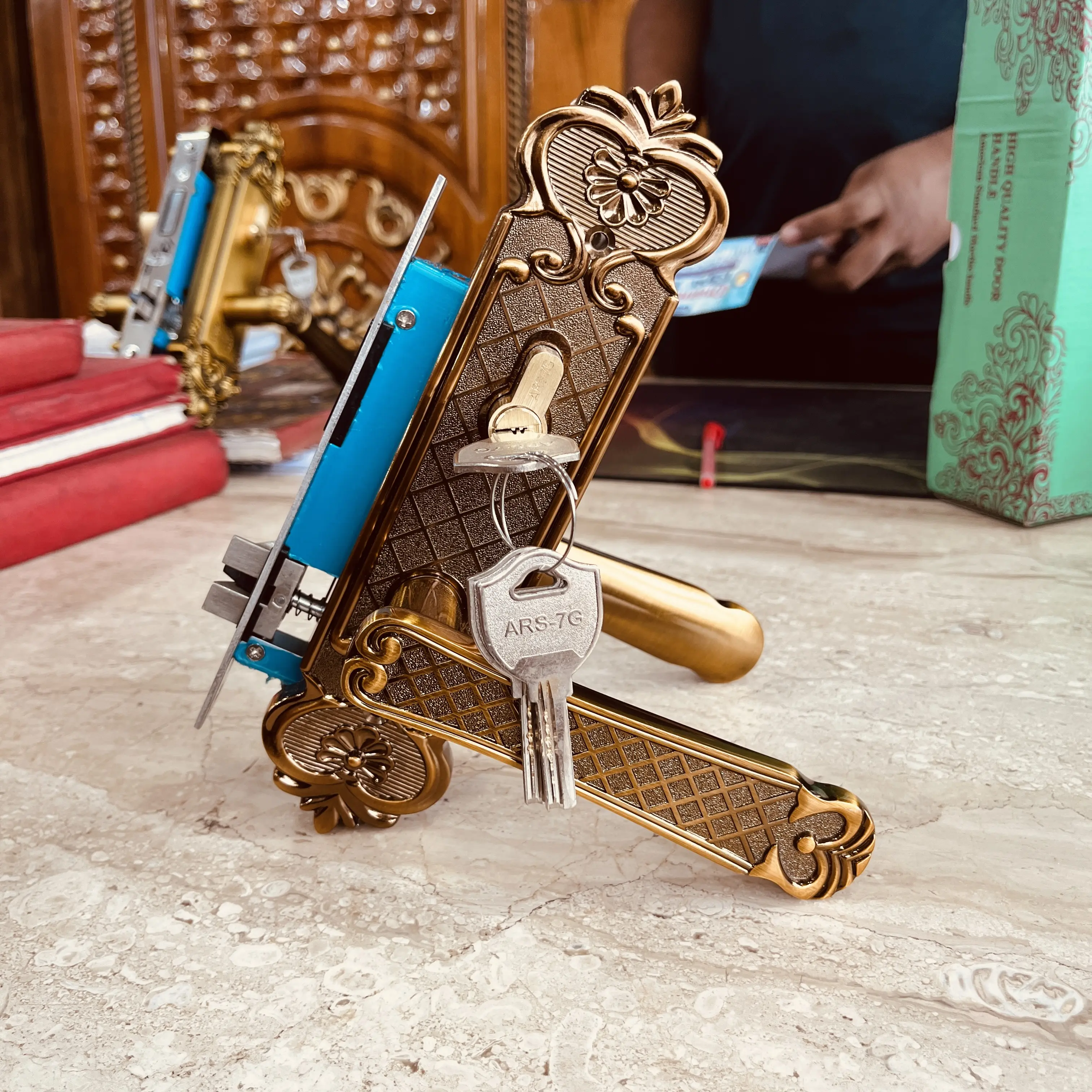 TH 06 Handle Lock